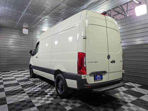 2024 Mercedes-Benz Sprinter 2500 High Roof