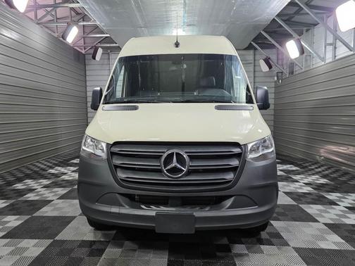 2024 Mercedes-Benz Sprinter 2500 High Roof