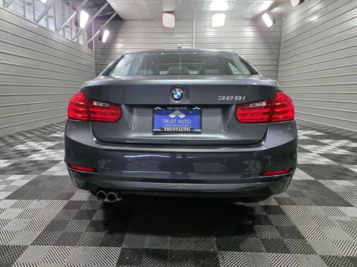 2015 BMW 328 i xDrive