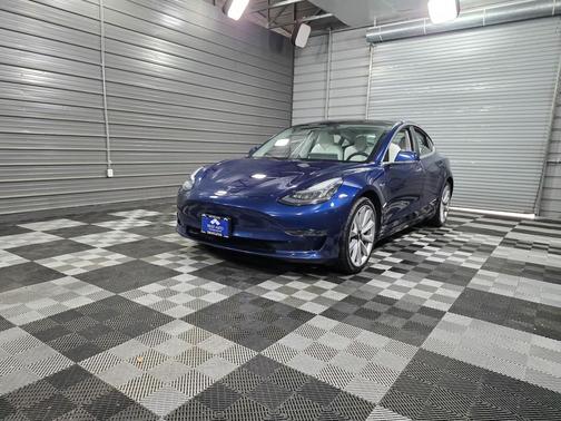 2018 Tesla Model 3 Performance