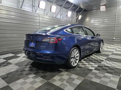 2018 Tesla Model 3 Performance