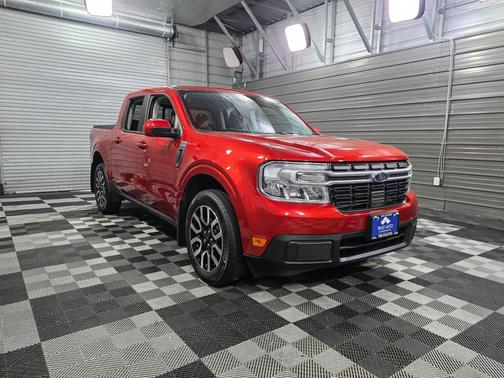 2023 Ford Maverick LARIAT Super Crew Hybrid Pickup Truck w/Luxury Pkg