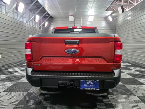 2023 Ford Maverick LARIAT Super Crew Hybrid Pickup Truck w/Luxury Pkg