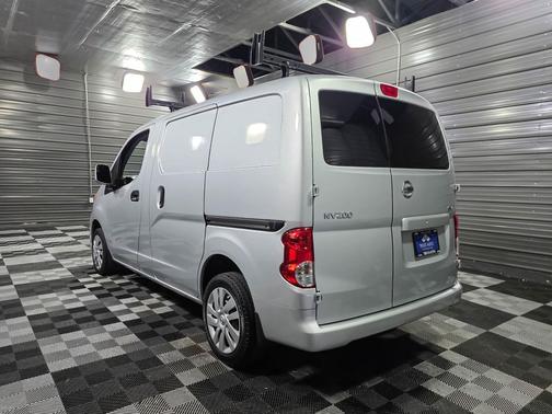 Brilliant Silver Metallic 2020 Nissan NV200 SV