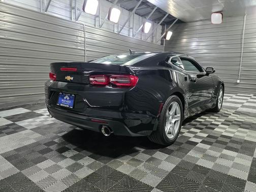 Black 2019 Chevrolet Camaro 3LT