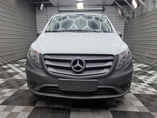 Arctic White 2021 Mercedes-Benz Metris Base