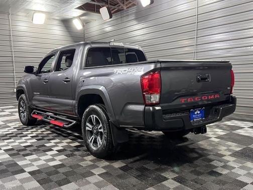 2017 Toyota Tacoma TRD Sport