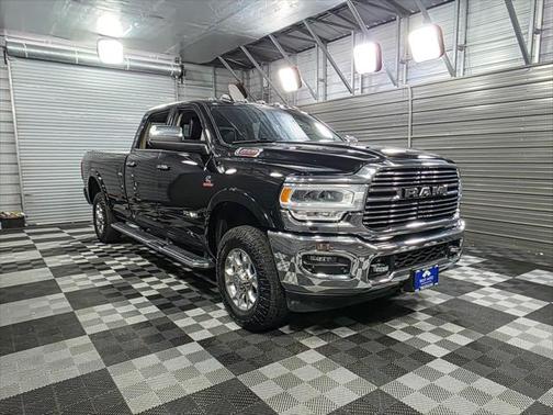 2020 RAM 2500 Laramie 4WD Crew Cab 8FT Long Bed Cummins Diesel Pickup Truck w/5th Wheel