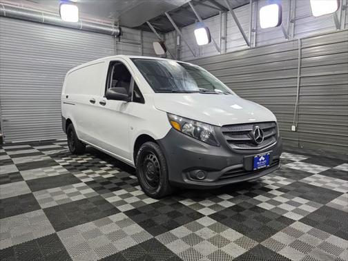 2020 Mercedes-Benz Metris Base