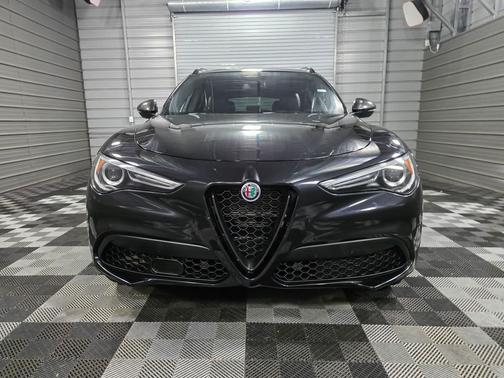 2019 Alfa Romeo Stelvio Ti Sport