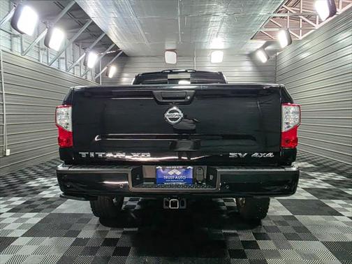 2021 Nissan Titan XD SV