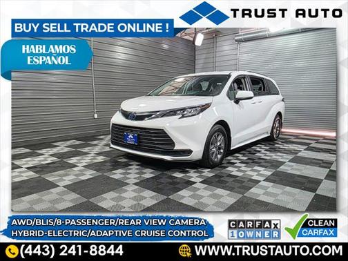 2022 Toyota Sienna LE