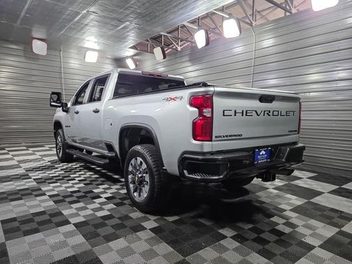 2021 Chevrolet Silverado 2500 Custom