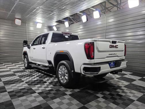 2023 GMC Sierra 2500 Denali