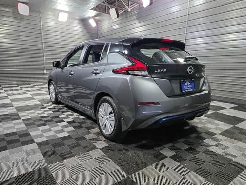 2020 Nissan Leaf S Electric Hatchback w/Charge Pkg