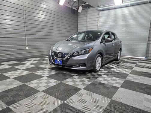 2020 Nissan Leaf S Electric Hatchback w/Charge Pkg