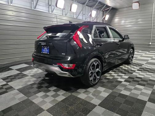 2024 Kia Niro Touring