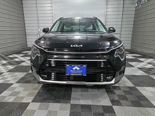 2024 Kia Niro Touring
