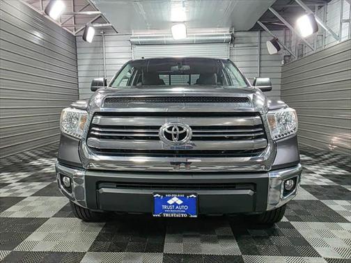 2017 Toyota Tundra SR5