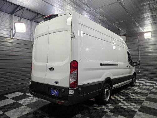 Oxford White 2024 Ford Transit-350 Base