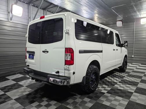 2019 Nissan NV Passenger NV3500 HD SL V8