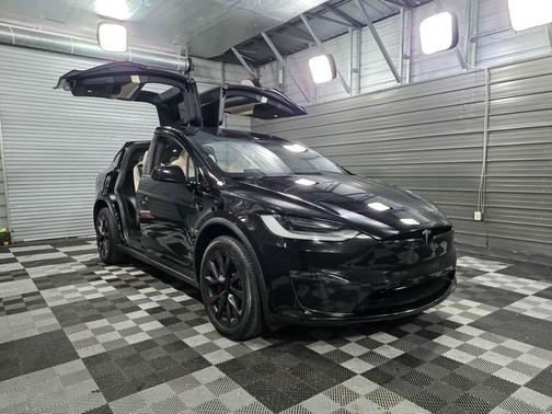 2023 Tesla Model X Plaid AWD Luxury 3rd Row 6-Passenger Electric SUV w/FSD