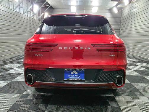 2025 Genesis GV70 2.5T