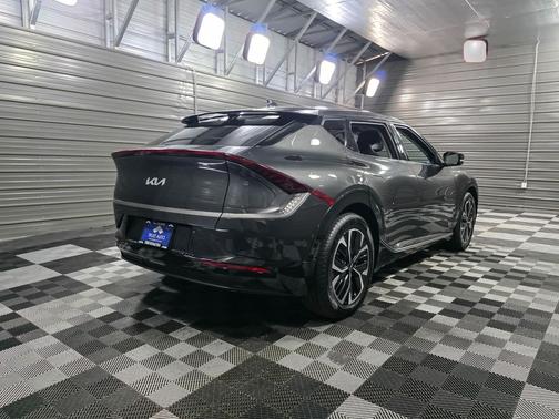 2022 Kia EV6 Wind AWD Luxury Electric SUV