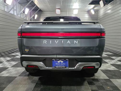 2023 Rivian R1T Adventure Quad-Motor AWD Electric Pickup Truck