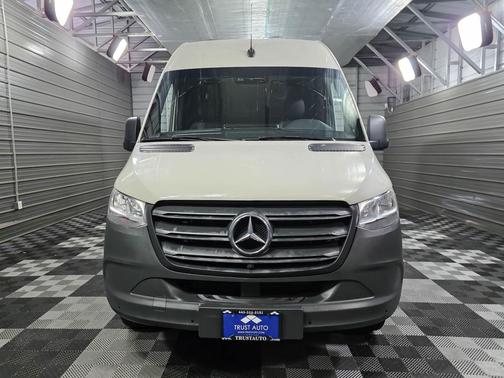 2020 Mercedes-Benz Sprinter 2500 High Roof