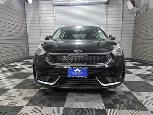 2017 Kia Niro LX