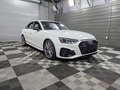 2021 Audi S4 Prestige 3.0 TFSI quattro AWD Sedan w/Black Optic/S Sport/Carbon Fiber Pkgs