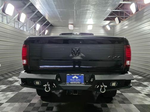 2017 RAM 3500 Laramie 4WD Crew Cab 8FT Long Bed 6.7L Cummins Diesel Pickup Truck