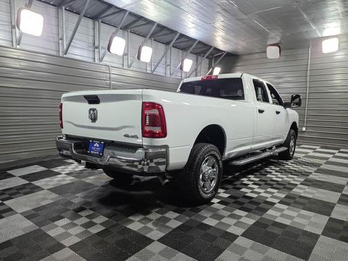 2024 RAM 2500 Tradesman 4WD Crew Cab 8FT Bed 6-Pass Pickup Truck w/Chrome Appearance Pkg