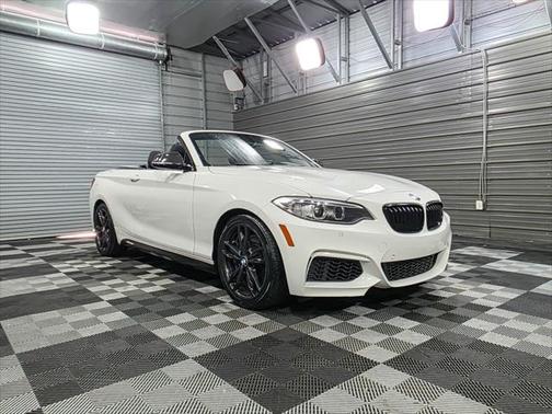 2016 BMW M235 i