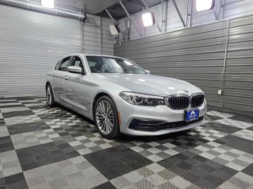 2019 BMW 530 i xDrive