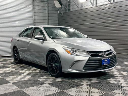 2017 Toyota Camry XLE