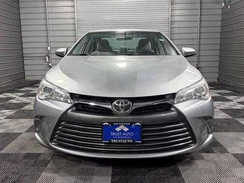 2017 Toyota Camry XLE