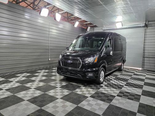 2024 Ford Transit-350 XLT