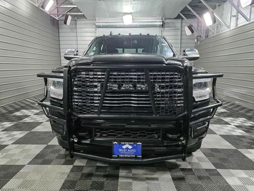2020 RAM 3500 Laramie 4WD Crew Cab 8FT Long Bed Cummins Diesel Dually Pickup Truck w/Level 1 Equipment Group