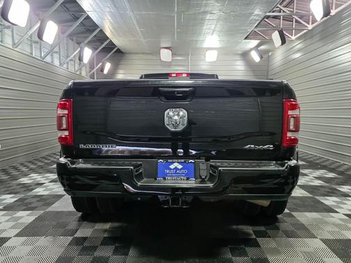 2020 RAM 3500 Laramie 4WD Crew Cab 8FT Long Bed Cummins Diesel Dually Pickup Truck w/Level 1 Equipment Group
