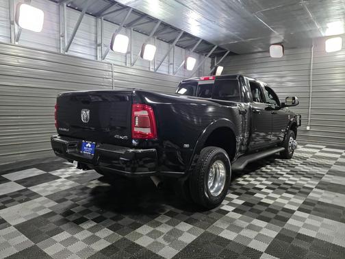 2020 RAM 3500 Laramie 4WD Crew Cab 8FT Long Bed Cummins Diesel Dually Pickup Truck w/Level 1 Equipment Group