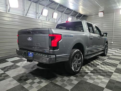 Carbonized Gray Metallic 2024 Ford F-150 Lightning Flash