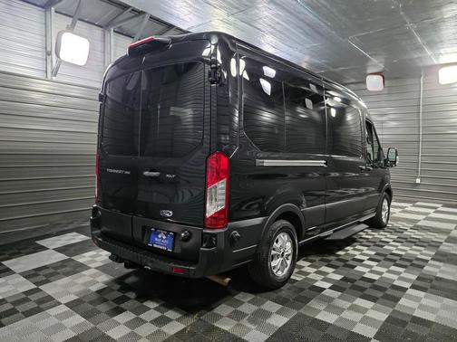 2024 Ford Transit-350 XLT