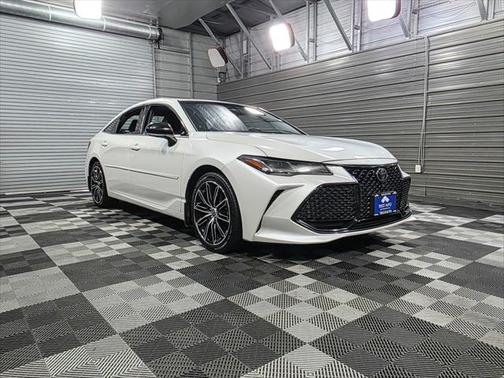 2021 Toyota Avalon Touring