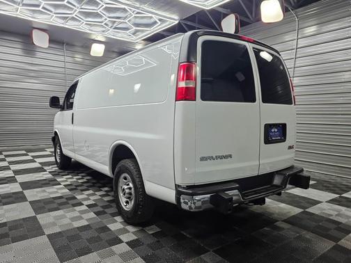 2018 GMC Savana 2500 Work Van