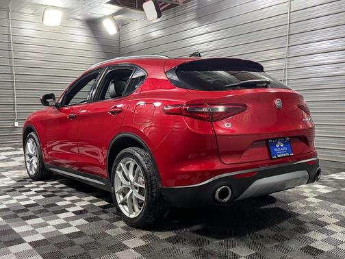 2018 Alfa Romeo Stelvio Ti Sport