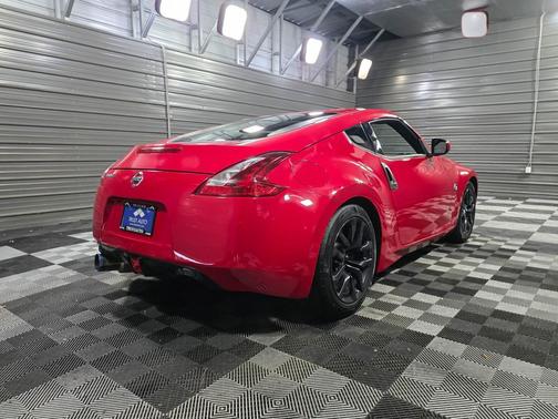 2018 Nissan 370Z Touring