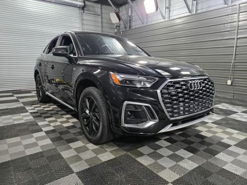 2024 Audi Q5 45 S line Premium