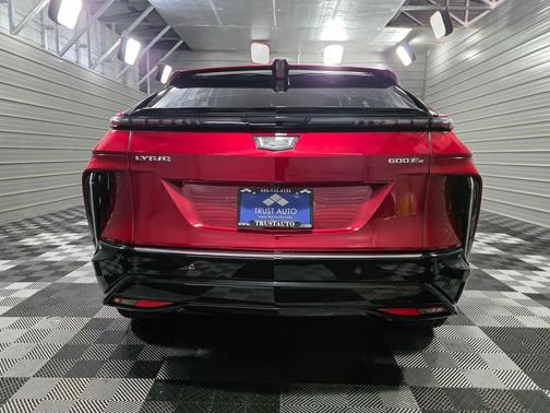 2024 Cadillac LYRIQ Luxury